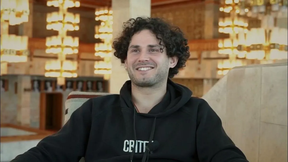 «‎Привіт, а пам’ятаєш мене?»: відомий український актор зізнався, як популярність вплинула на його життя