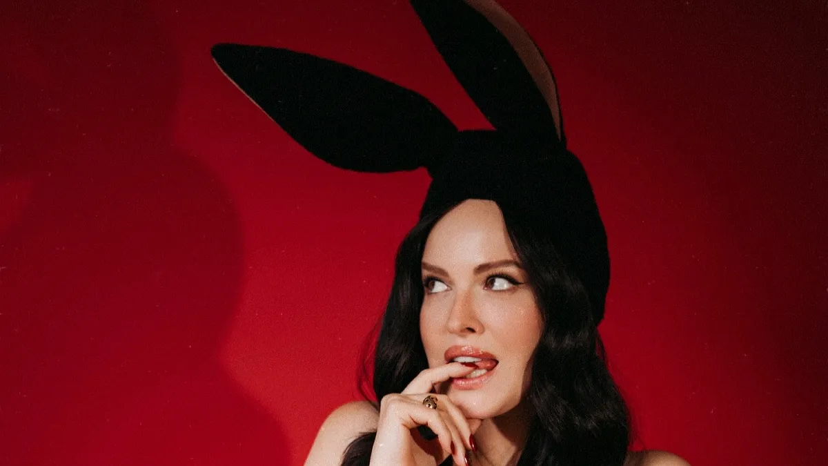 Вже не просто зірка Playboy: як Даша Астаф’єва здобула статус головного орієнтиру в медіа України