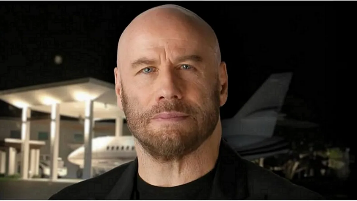 «Запізніла різдвяна листівка»: Джон Траволта зворушив мережу сімейним кадром