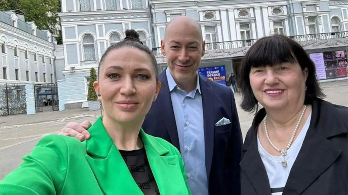 Тещa Гордона підкорює YouTube: Інна Миколаївна ділиться рецептами і життєвими історіями