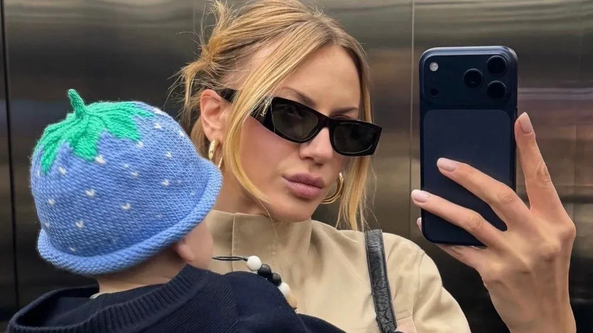 Леся Нікітюк похвалилася родинним відпочинком з мамою та сином: ведуча встигла спробувати незвичну страву