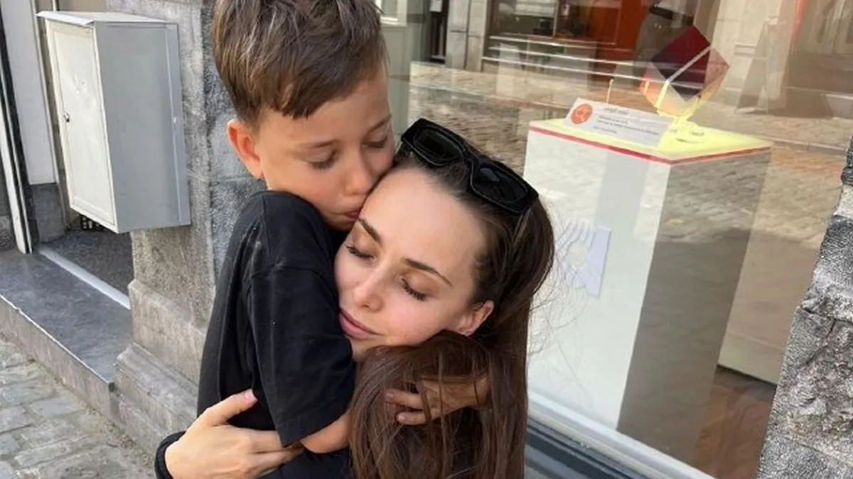 «Історичний документ»: Ксенія Мішина замилувала архівними фото з вагітністю