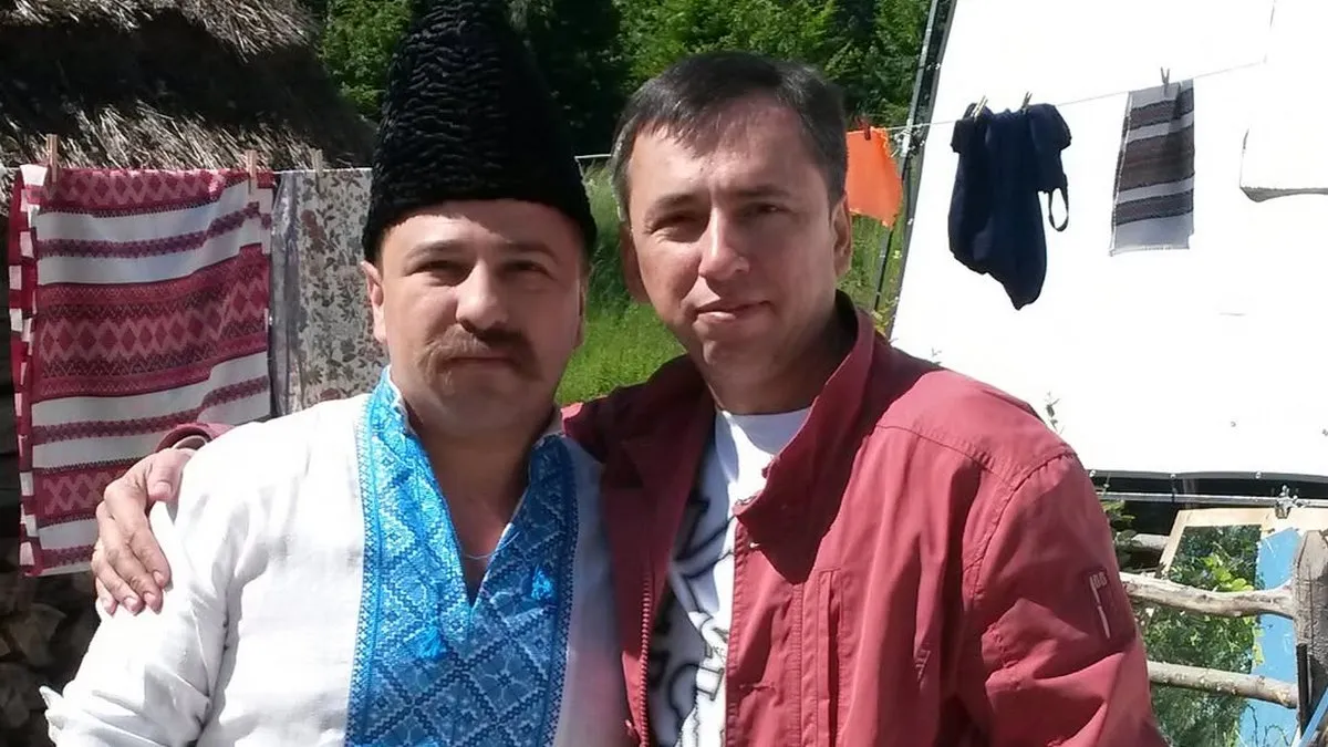 «Ти в мене найкращий»: зірка «Ліги сміху» показав підліткове фото із братом-нардепом від «Слуги народу»