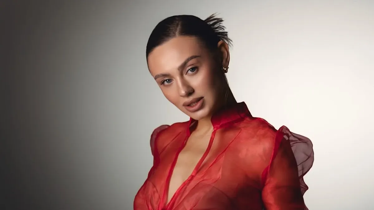 «Так буде з кожним»: зірка «Холостяка» показала, як тягала пса за шкуру, і нарвалася на гнів зоозахисників