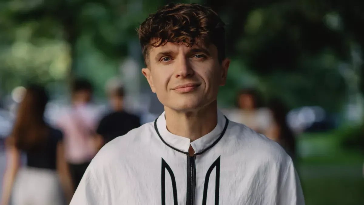 «Такого я ніколи в житті не відчував»: Анатолій Анатоліч опинився у колісному кріслі після фінішу на марафоні