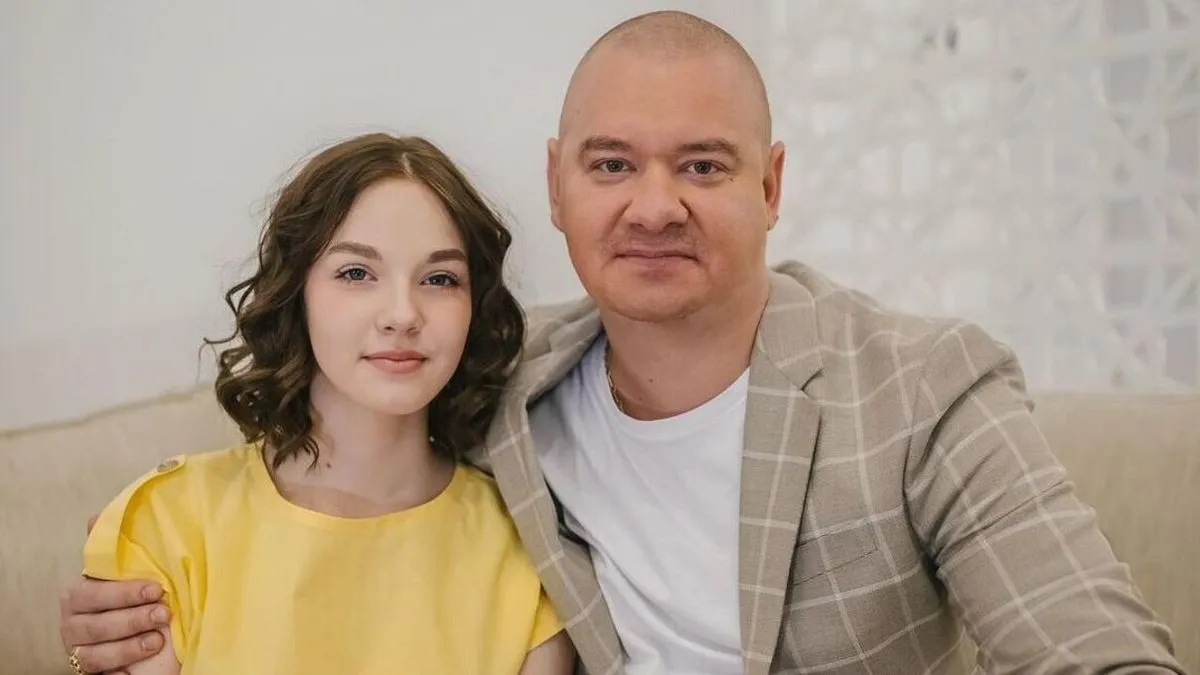 Донька Євгена Кошового потішила архівним фото коміка: таким зірку «Кварталу 95‎» ви ще не бачили