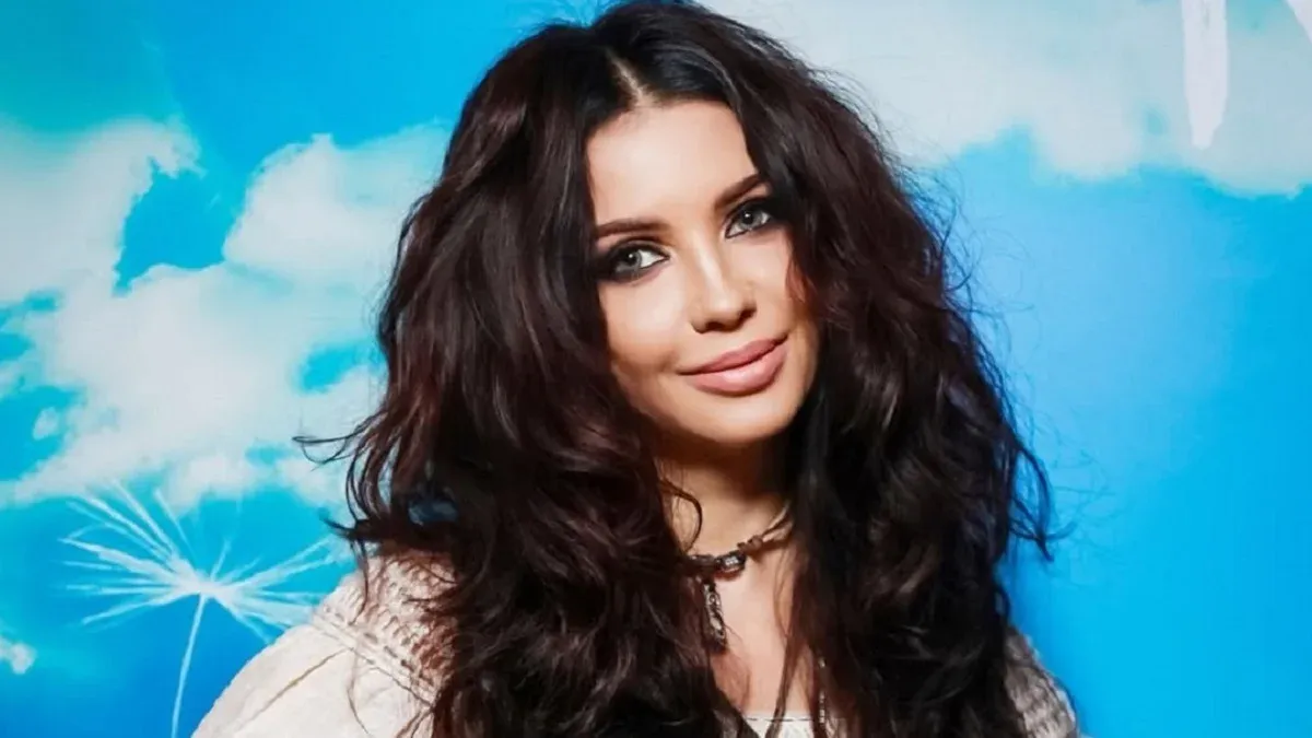 «З різницею у 20 років»: Lama нагадала, як виглядала у «нульових» – чи сильно змінилась співачка – фото