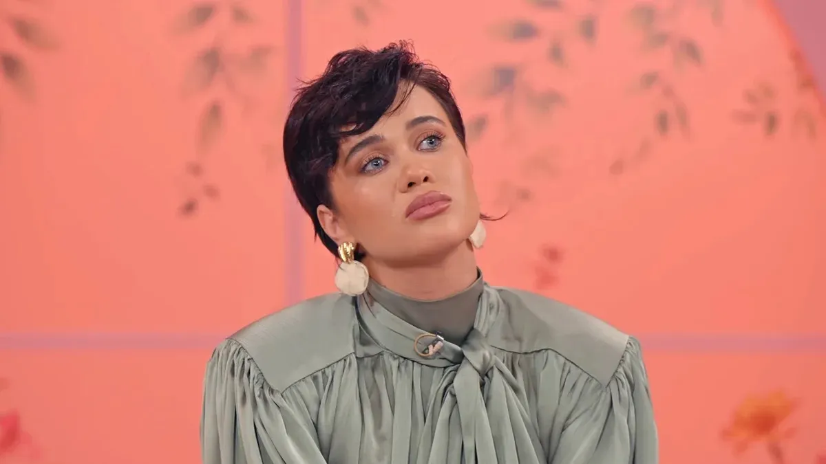 «Келих вина переріс у дещо більше»: Lida Lee прокоментувала відео у нетверезому стані та свою залежність