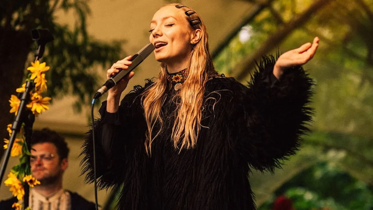 «Треба розуміти правила гри»: LELÉKA розповіла про проєкт DONBASGRL та чому він не підійшов для Євробачення