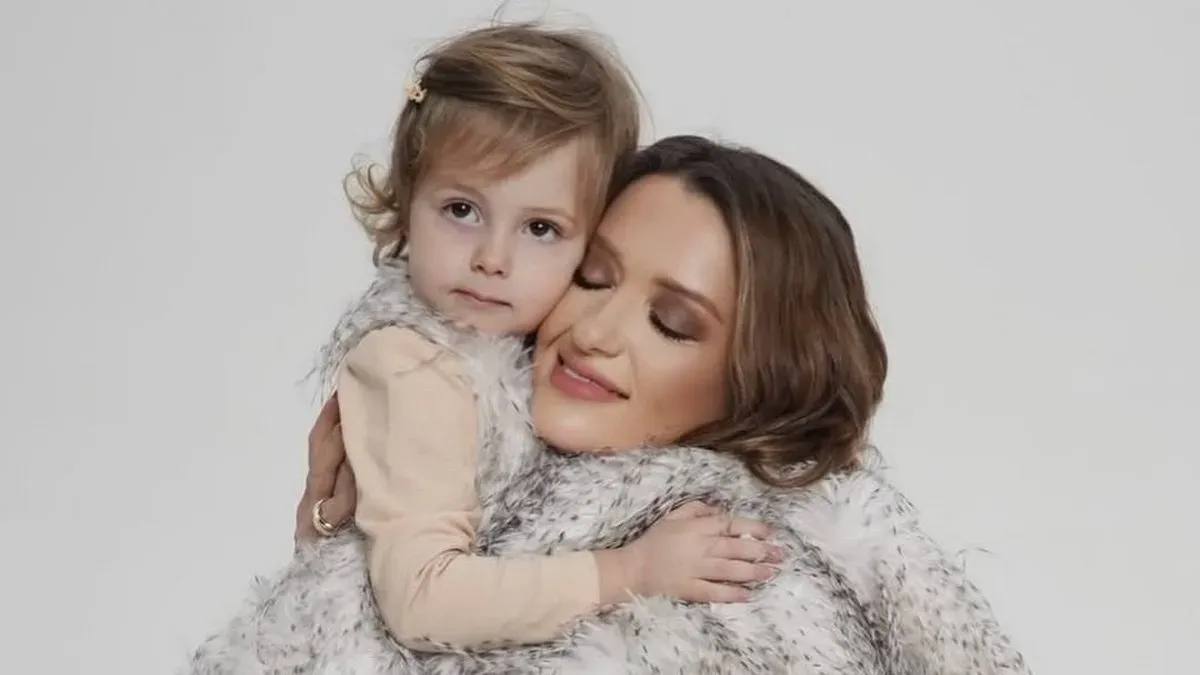 «Її там не було»: Могилевська розповіла про удар росіян біля садочка доньки й диво порятунку