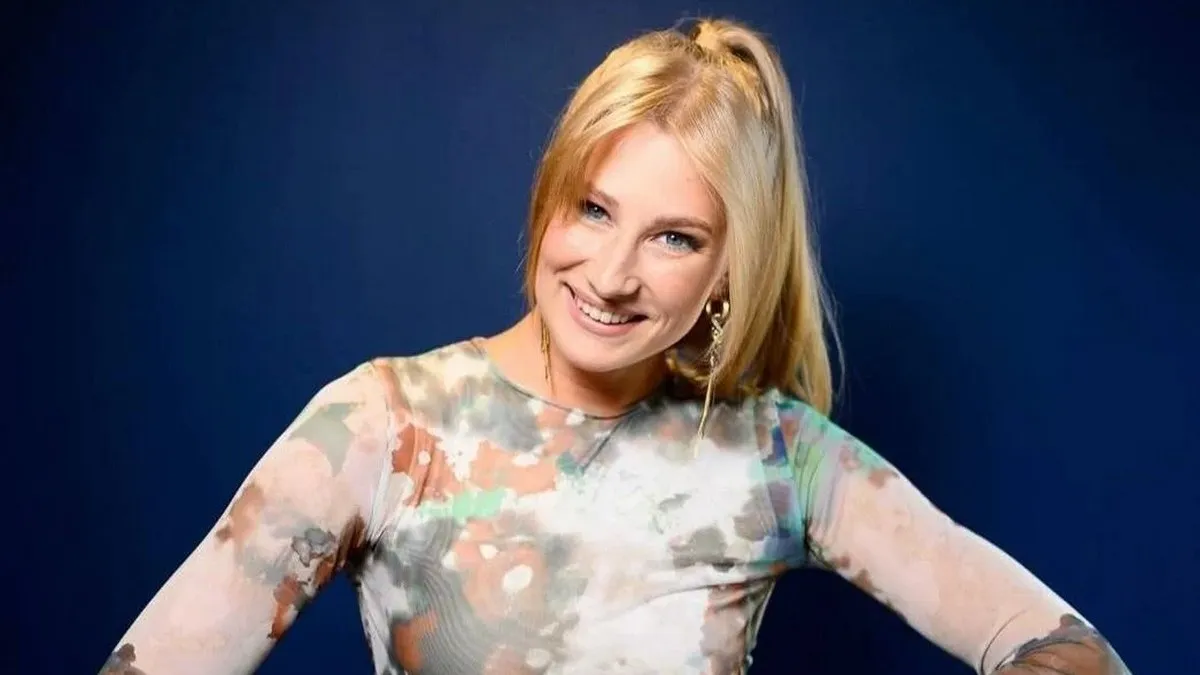 «Два роки не наважувалася»: акторка «Кварталу» Катерина Нікітіна показала, як робила уколи ботоксу