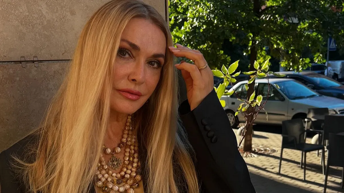 «Боже, як я собі подобаюсь»: 59‑річна Ольга Сумська вразила новим образом 