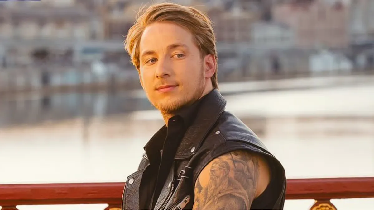 «Це було кіношно»: Олександр Терен поділився спогадом про романтичну вечерю на морі