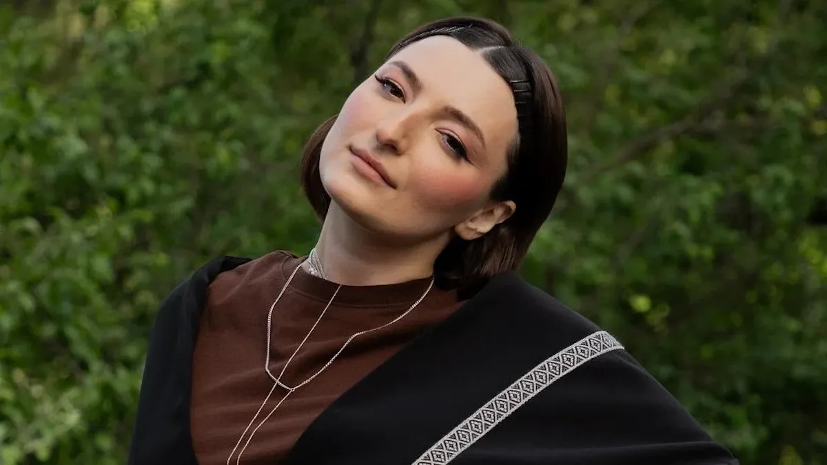 «Є важливий ритуал»: зірка «Ліги сміху» Настя Оруджова розкрила незвичну традицію у стосунках з коханим