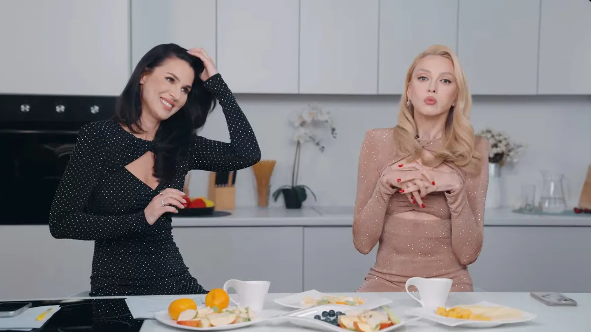 «Ми з Олею іржемо більше за всіх»: як Полякова та Маша Єфросиніна оскандалились на «Лізі Сміху»