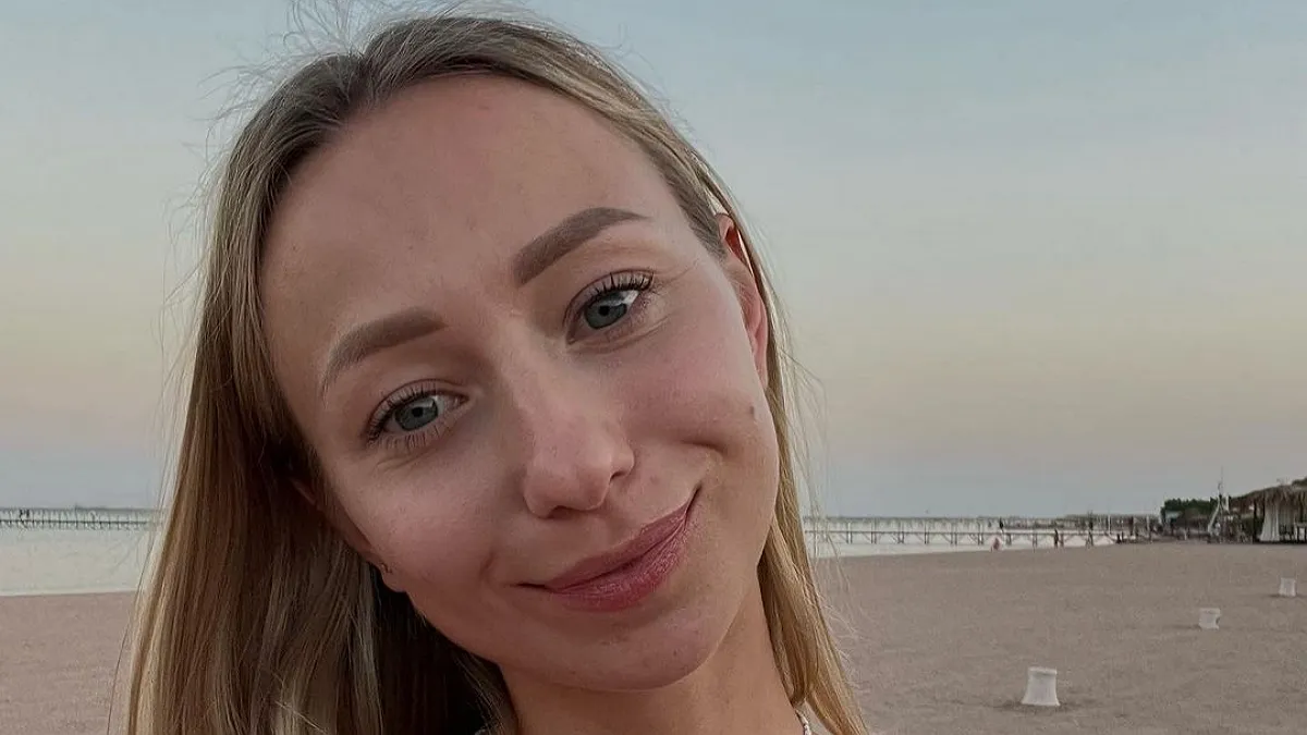 Як носити екошкіру взимку 2026: стильні поєднання від дружини Віктора Павліка – тренди сезону