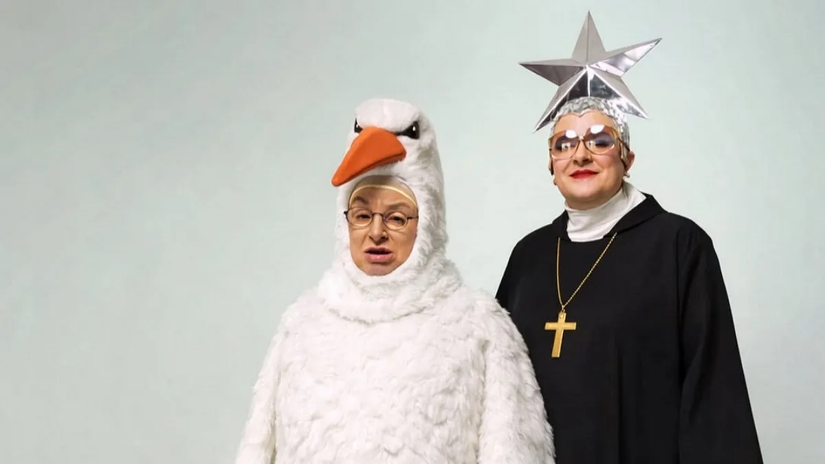 «Трендові луки Нацвідбору»: Андрій Данилко показав кумедне фото Вєрки Сердючки та Мами