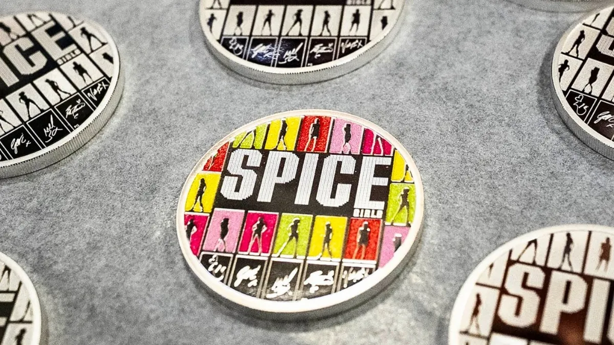 Унікальні монети для фанів Spice Girls: у Великій Британії зробили сюрприз шанувальникам легендарного гурту