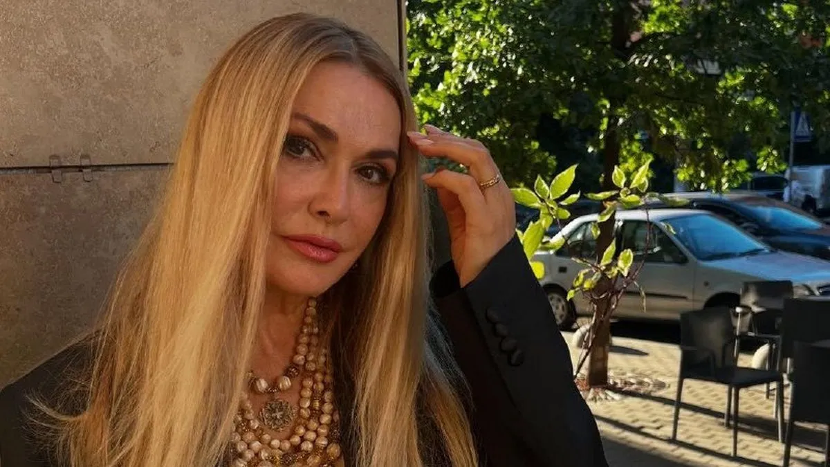 Ольга Сумська озвучила екскурсію Софійським собором: аудіогід можна послухати навіть вдома – як це зробити