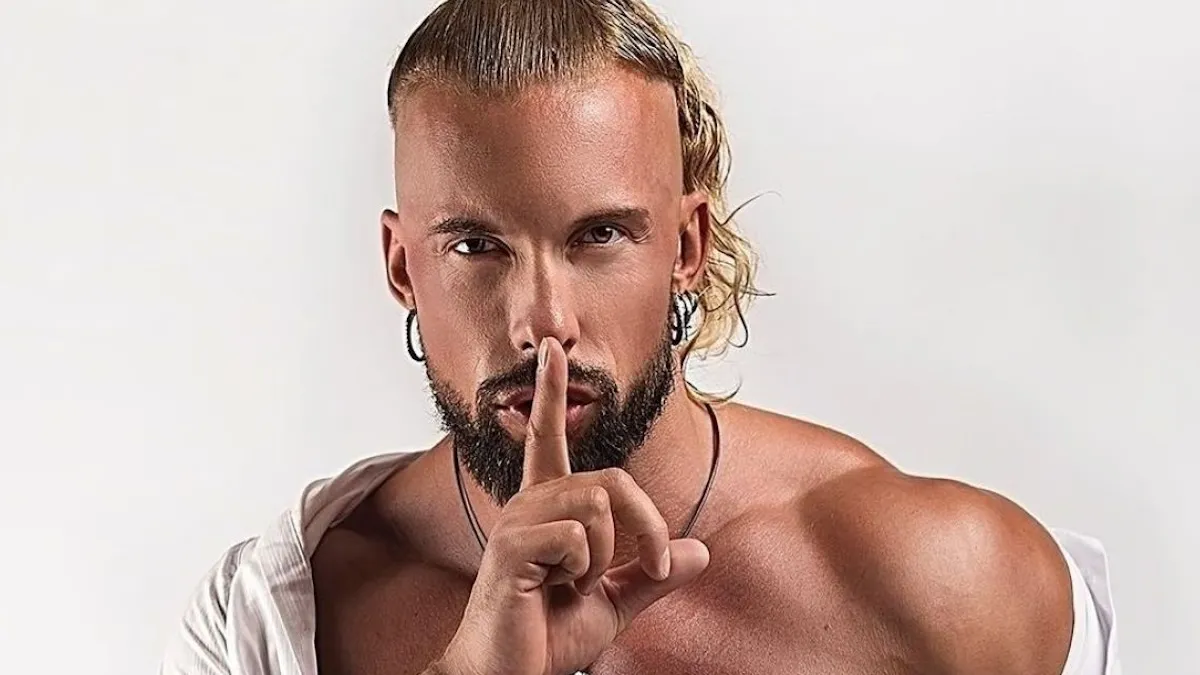 «З 7 і до 23 років я провів в басейні»: актор Олексій Суровцев розповів, чому покинув професійний спорт 