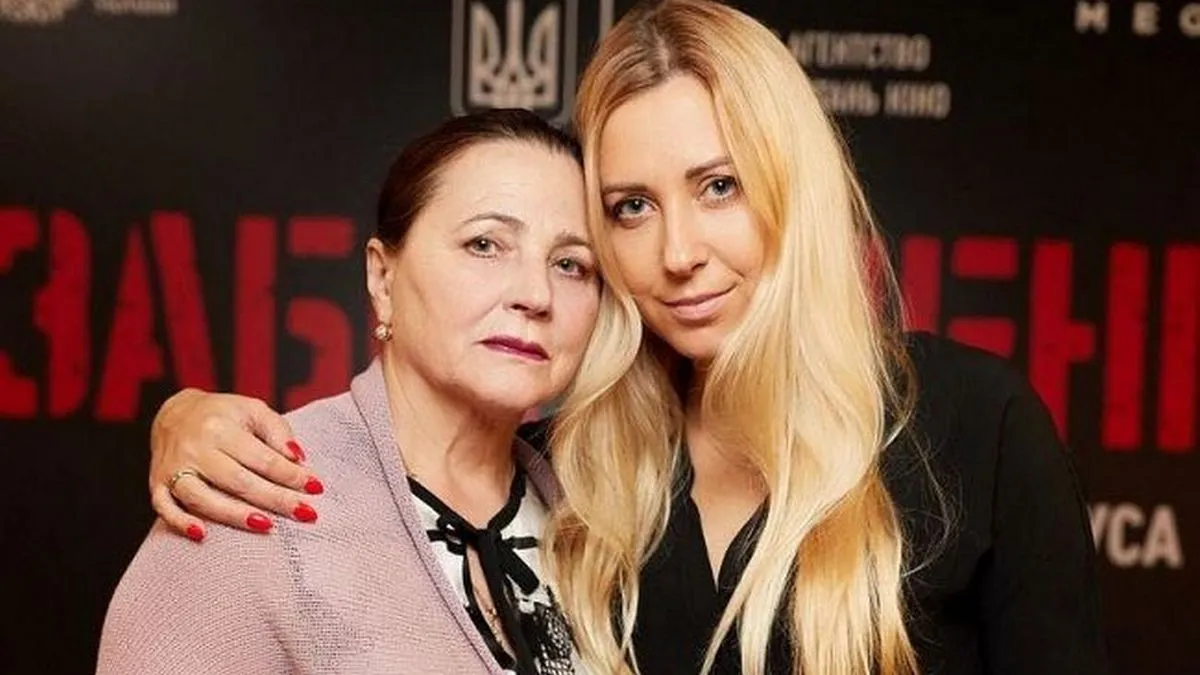 «Дуже бракує Вашої любові»: донька та онука Ніни Матвієнко висловилися на третю річницю смерті співачки