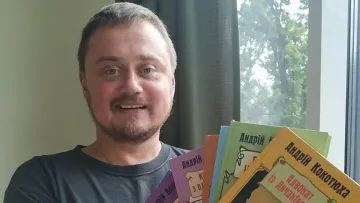 Твір «Гімназист і Чорна Рука» Андрія Кокотюхи екранізують: дивіться перший тизер