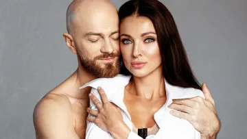 «Ціную і люблю кожен момент»: Влад Яма показав архівне фото з дружиною на честь річниці весілля