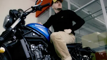 Женя Галич показав свою пристрасть: фронтмен O.Torvald став амбасадором відомого бренду