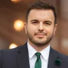 «Нехай їхнім дітям все вернеться»: Григорій Решетнік емоційно звернувся до світу