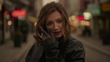 «Важко зрозуміти, як жити далі»: Оля Цибульська випустила пісню «Зі мною так не можна» після прощання з татом