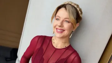 Вагітна Олена Курбанова показала тренування у спортзалі: телеведуча виконує непрості вправи