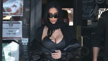 У шкірі та з декольте: Кім Кардаш'ян привернула увагу на тлі чуток про стосунки з Хемілтоном