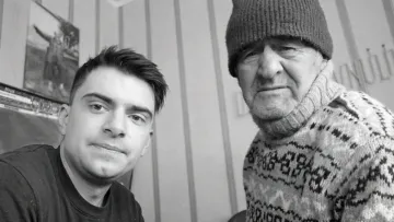 Пішла легенда: на 89-му році життя помер Дід Толя – зірка українського інтернету