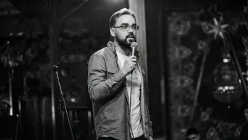 «Пам’ятайте його смішним»: дружина коміка Артура Петрова розповіла про його загибель на фронті