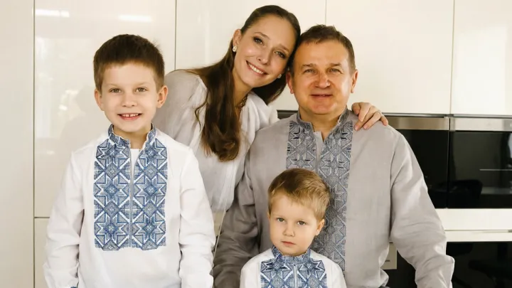 Горбунов пригадав весілля з Осадчою: телеведучий розповів про несподіваний подарунок від друзів