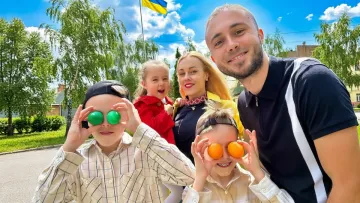 «Я живу тепер у квартирі мого батька»: Тарас Тополя розповів про життя після розлучення