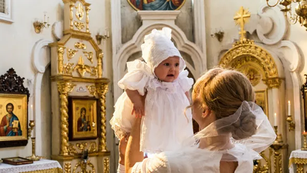 «Відтепер у тебе є твої земні янголи»: Інна Бєлень розповіла про хрещення доньки Кіри