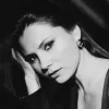«Зупинився просто на ходу»: Антоніна Хижняк поскаржилася, що застрягла серед поля через казус з авто