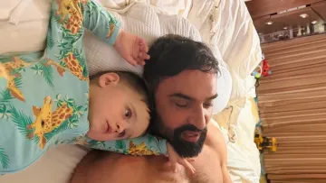 Віталій Козловський зворушив мережу відео з 2,5-річним Оскаром: син співака заспівав «Краса та розлука»