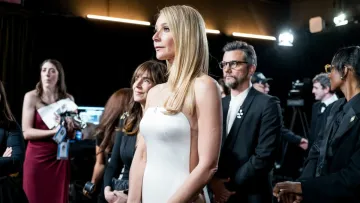 Мінімалізм із сюрпризом: акторка Гвінет Пелтроу показала сміливий образ на «Оскарі»-2026