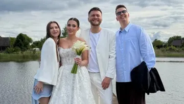 Зірка «Ліги сміху‎» Валентин Міхієнко одружився: святкові фото коміка з власного весілля