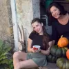 Христина Соловій показала, як проводить осінні дні з батьками: родинні світлини від співачки
