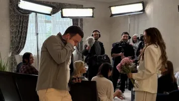 «Холостяк обʼєднує країну»: Григорій Решетнік показав кадри зі зйомок шоу 