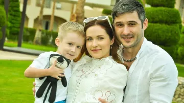 Знову разом: Наталка Денисенко та Андрій Федінчик здивували Мережу спільним фото з сином