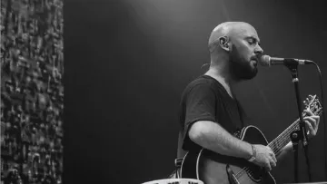 «Я бачив, як росли твої діти»: українські зірки відреагували на смерть Михайла «ADAM» Клименка