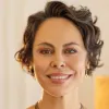 «Вишиває без окулярів»: ексдружина Віталія Кличка показала свою 97-річну бабусю і розкрила секрет довголіття