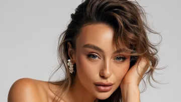 «Навіть з дому виходити не треба»: Таня Самбурська приголомшила спокусливими фото