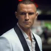 Тарас Цимбалюк у незвичних образах: зірка «Холостяка» заінтригував анонсом особливої події у Львові