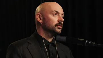 Сльози в Філармонії: у Києві попрощалися з лідером гурту ADAM Михайлом Клименком – фото та відео