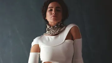 Даша Астаф'єва показала свої нові пристрасні та оригінальні фото: «Вдягаюся як шик-безхатько‎»